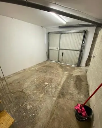 Appartement Avec Garage *